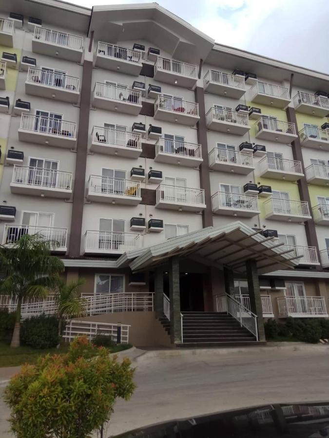Cozy Condo Unit 5Mins From Mactan Cebu Int'L Airport With Netflix Мактан Екстериор снимка