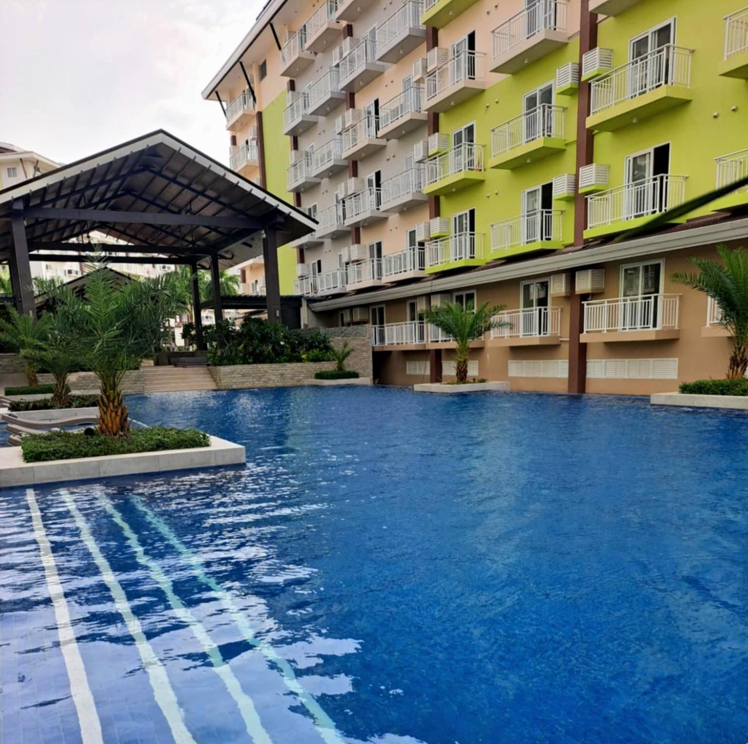 Cozy Condo Unit 5Mins From Mactan Cebu Int'L Airport With Netflix Мактан Екстериор снимка