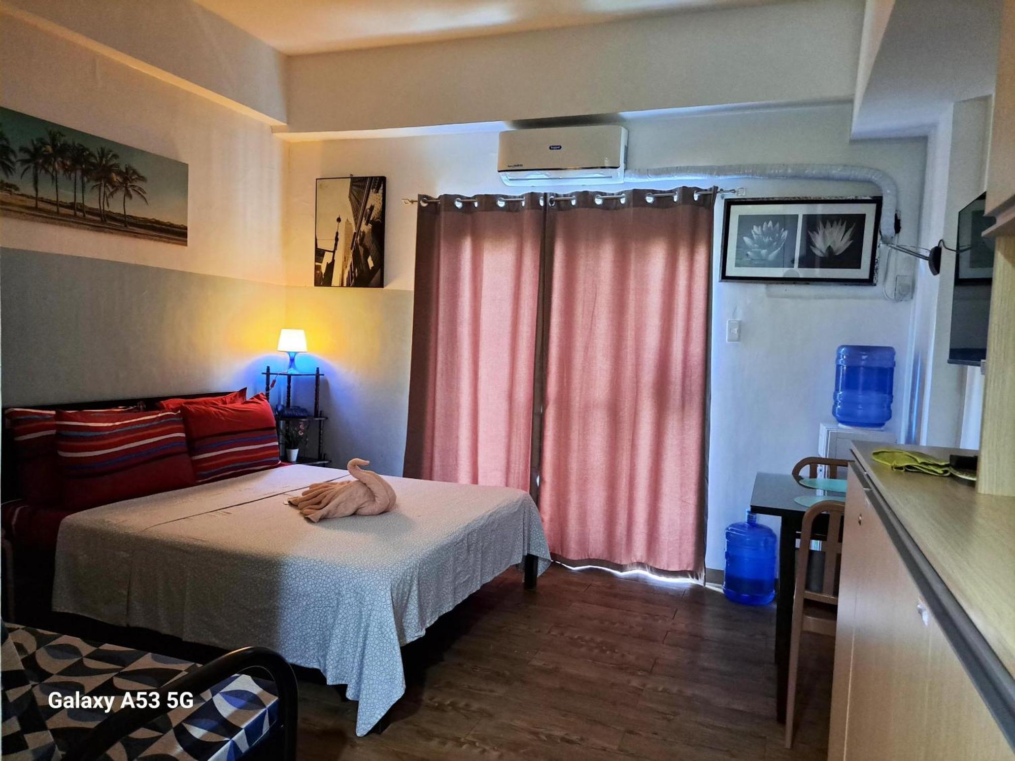 Cozy Condo Unit 5Mins From Mactan Cebu Int'L Airport With Netflix Мактан Екстериор снимка